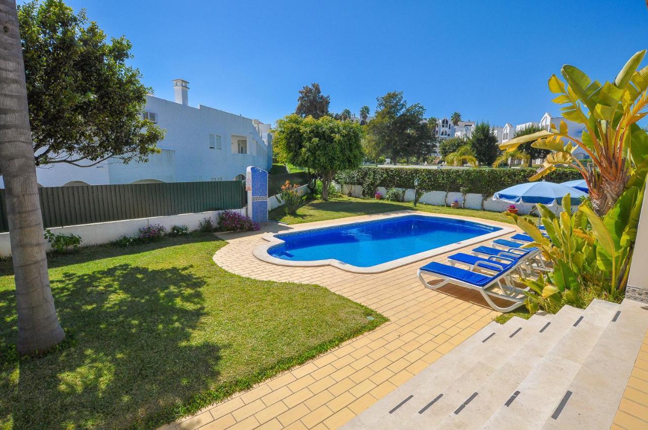 Casa Das Palmeiras By Ocvillas Albufeira Exterior photo